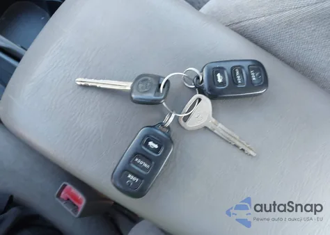 2003 Toyota Camry Le из США, поврежденный, VIN 4T1BE32K43U228022